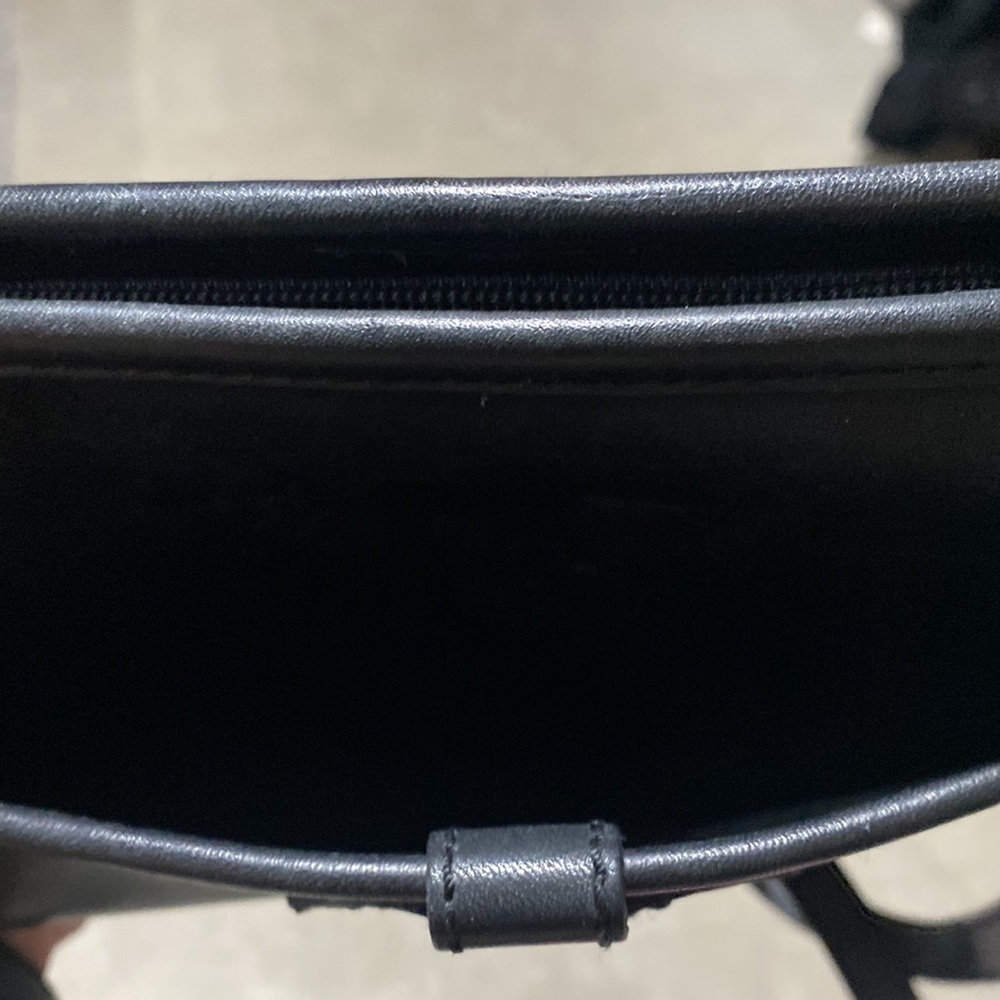 Womens vintage Liz Claiborne leather messenger bag shoulder bag black Y2K - Picture 5 of 10